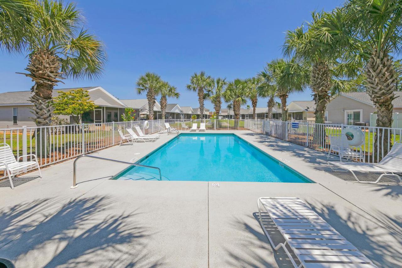 Holiday home Palm Cove Vacation Home- One Level, Community Pool, Pet Friendly Panama City Beach