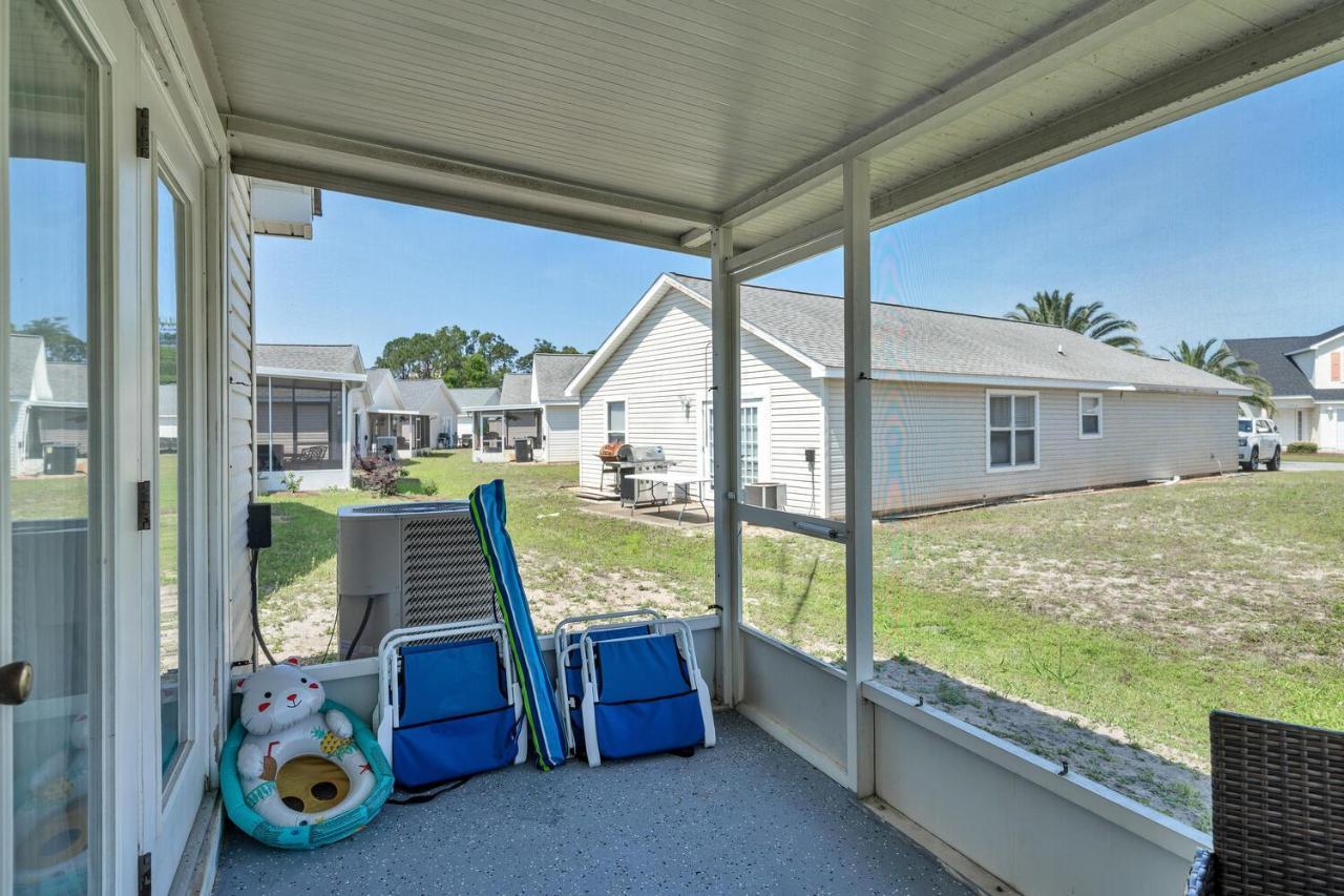 Holiday home Palm Cove Vacation Home- One Level, Community Pool, Pet Friendly