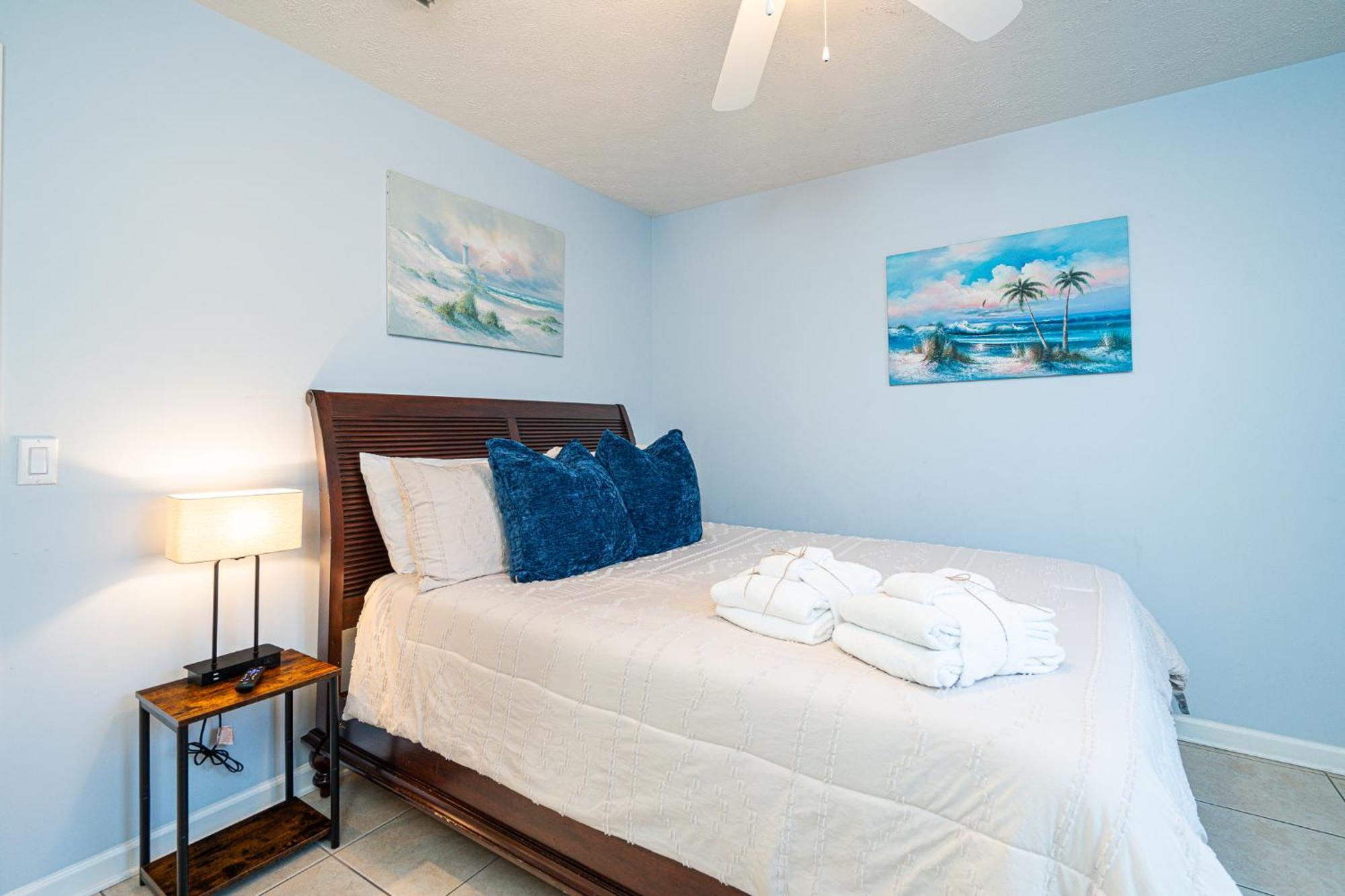 Holiday home Palm Cove Vacation Home- One Level, Community Pool, Pet Friendly